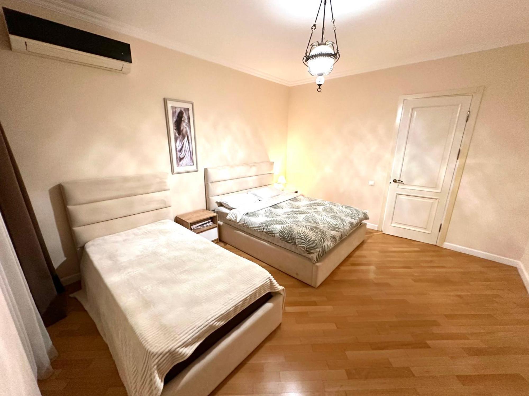 Apartment In Downtown "Rustaveli Residence" تبليسي المظهر الخارجي الصورة